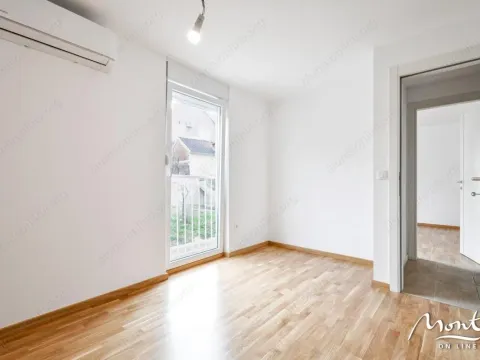 Sale, four bedroom apartment, 124m², Tivat, Crna Gora - image 11