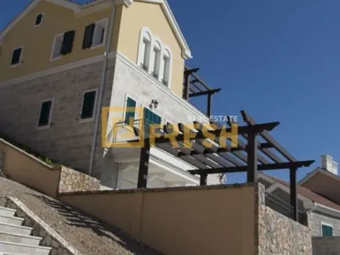 Prodaja, kuća, 253m², Tivat, Crna Gora - image 5