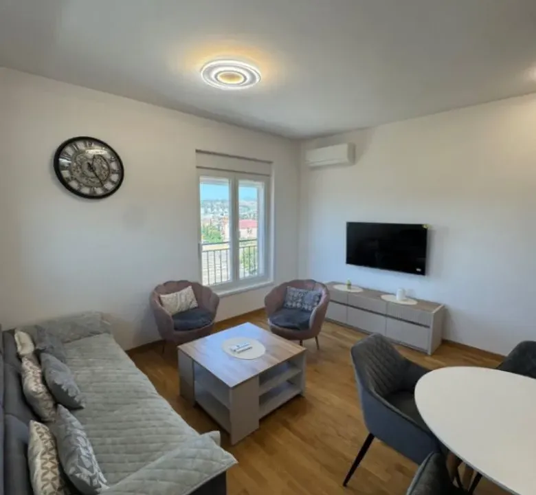 Rent, two bedroom apartment, 66m², Stari Aerodrom, Podgorica