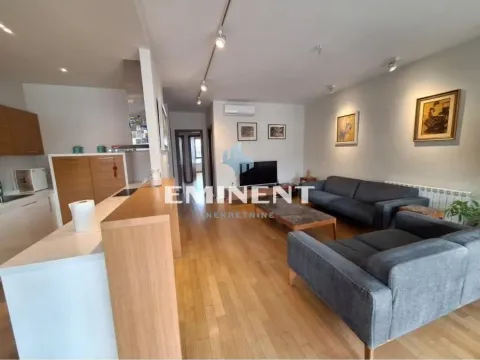 Izdavanje, trosoban stan, 102m², Vračar Hram, Vračar Sve Podlokacije - image 2
