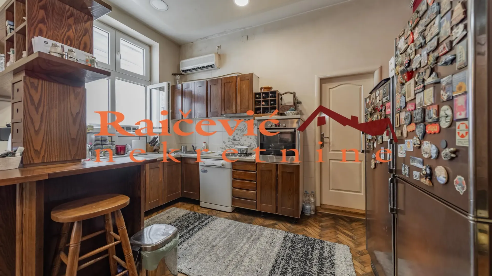 Prodaja, trosoban stan, 86m², Cvetni Trg, Vračar Sve Podlokacije