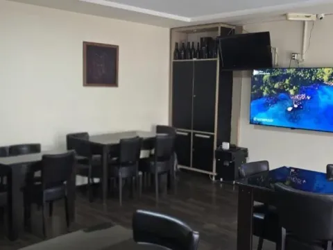 Rent, hospitality venue, 100m², Bulevar Evrope, Novi Sad Sve Podlokacije - image 2