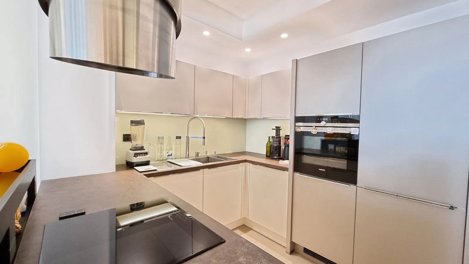 Sale, two bedroom apartment, 107m², Budva, Crna Gora