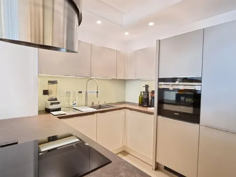 Sale, two bedroom apartment, 107m², Budva, Crna Gora - image 19