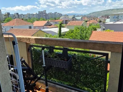 Prodaja, jednosoban stan, 46m², Dalmatinska ulica, Podgorica - image 9