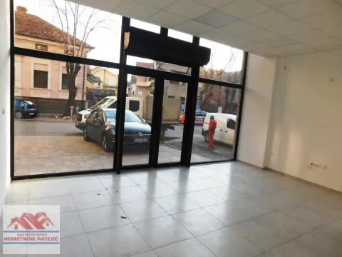 Izdavanje, poslovni prostor, 30m², Centar, Kragujevac - image 9