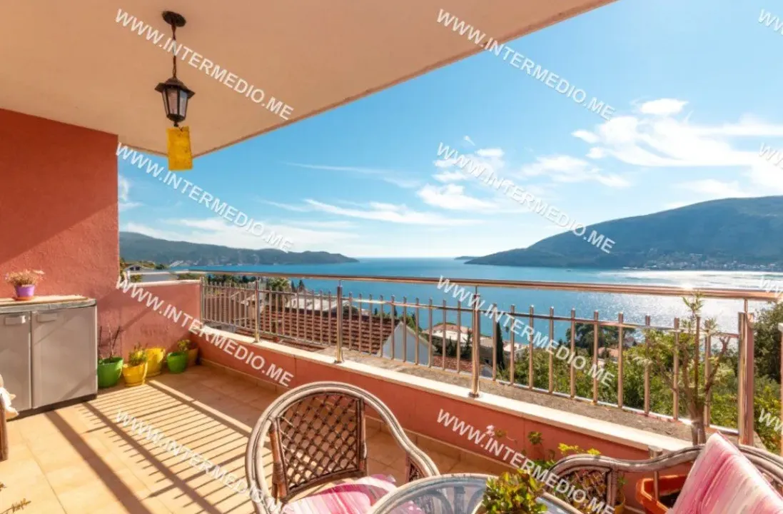 Sale, two bedroom apartment, 103m², Topla, Herceg Novi
