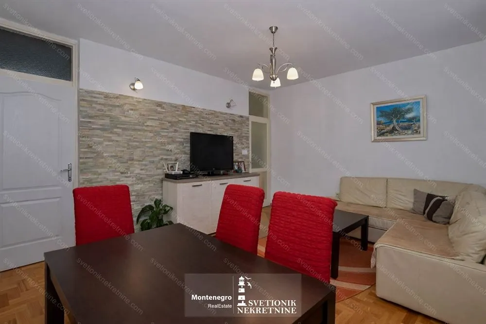 Prodaja, dvosoban stan, 58m², Topla, Herceg Novi