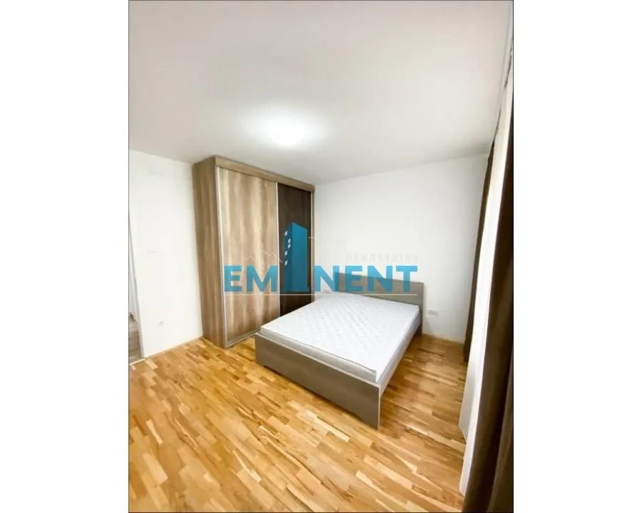 Izdavanje, dvosoban stan, 51m², Savski Venac, Beograd