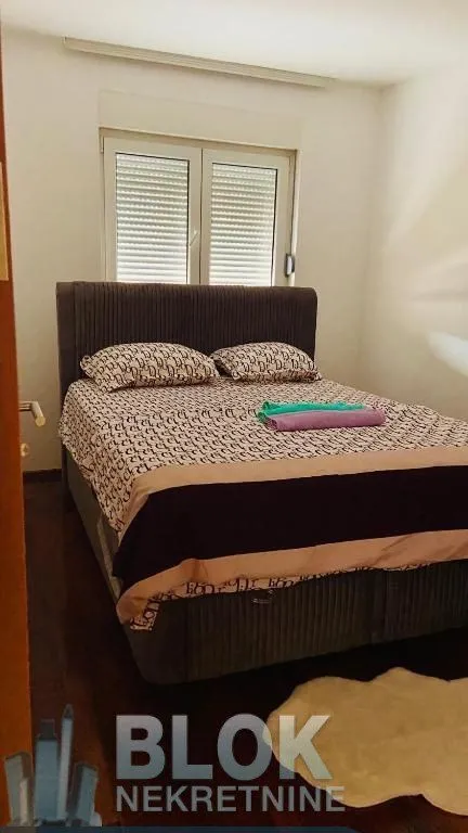 Izdavanje, jednosoban stan, 47m², Stari Aerodrom, Podgorica