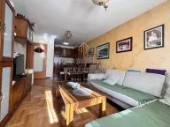 Izdavanje, dvosoban stan, 70m², Stari Aerodrom, Podgorica - image 10