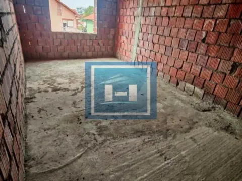 Prodaja, kuća, 80m², Gloždak, Paraćin - image 2