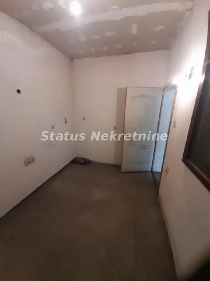 Rent, office space, 140m², Futog, Novi Sad Sve Podlokacije