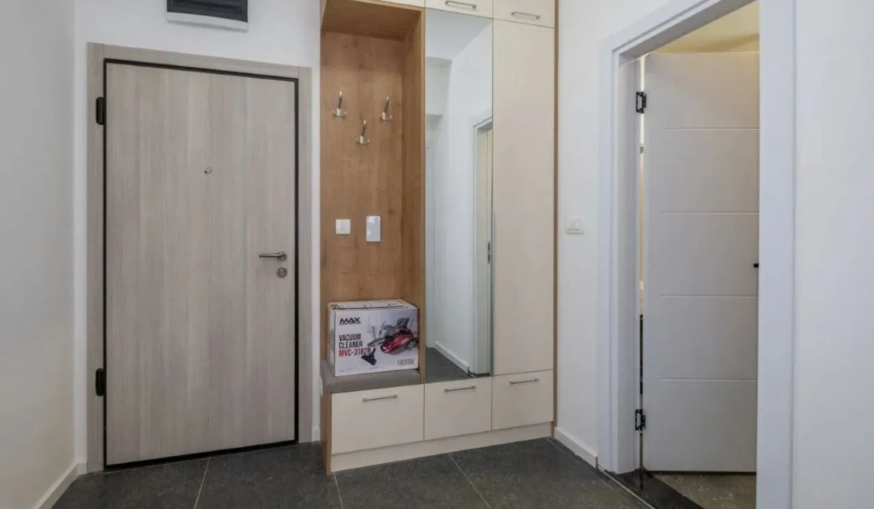 Rent, one bedroom apartment, 58m², Vezirov Most, Podgorica
