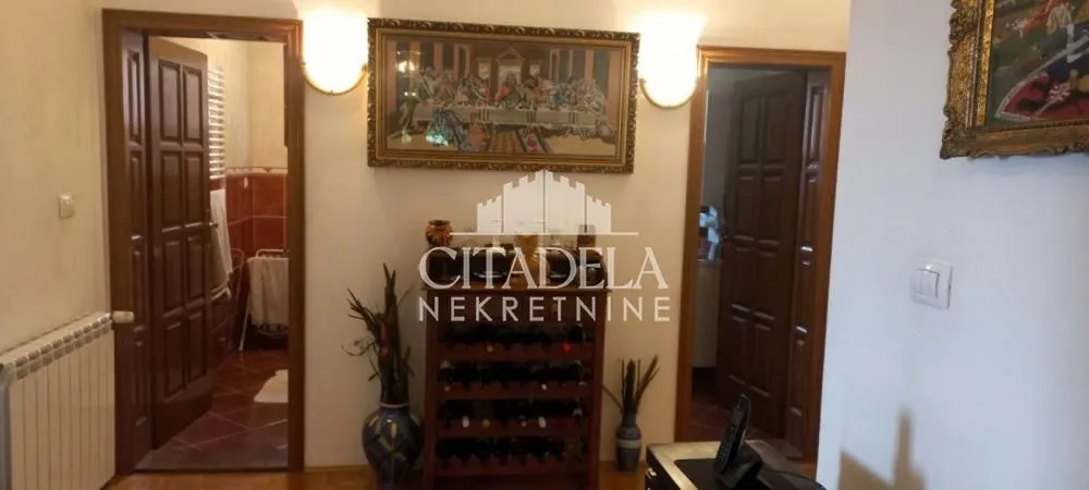Prodaja, kuća, 143m², Meljak, Barajevo