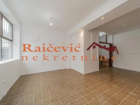 Prodaja, poslovni prostor, 49m², Voždovac Sve Podlokacije, Beograd - image 9