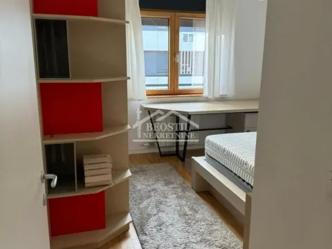 Izdavanje, trosoban stan, 64m², Zemun Sve Podlokacije, Beograd - image 11