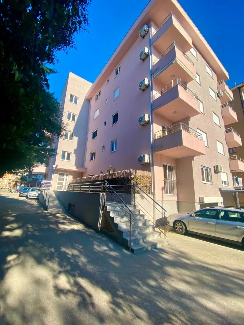 Sale, two bedroom apartment, 64m², Velji Vinogradi, Budva