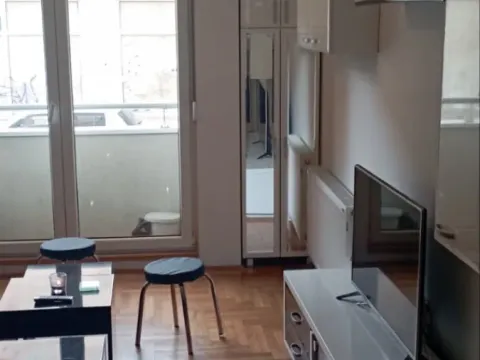 Izdavanje, jednosoban stan, 37m², Grbavica, Novi Sad Sve Podlokacije - image 5