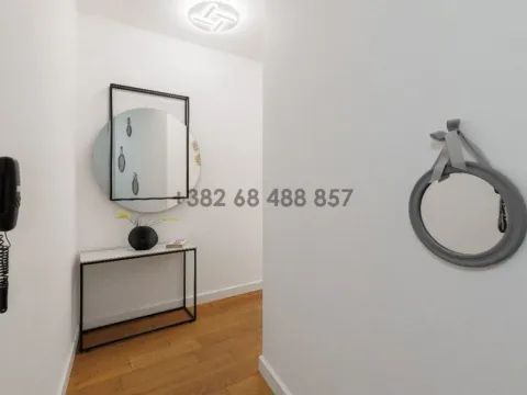 Prodaja, jednosoban stan, 77m², Soho City, Bar - image 5