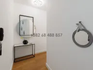 Prodaja, jednosoban stan, 77m², Soho City, Bar - image 5