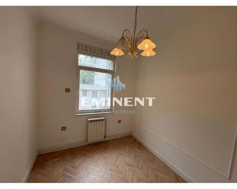 Rent, four bedroom apartment, 85m², Slavija, Vračar Sve Podlokacije