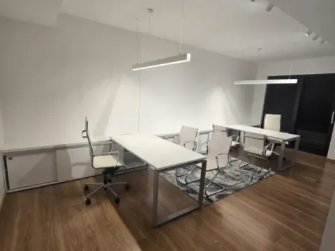 Prodaja, trosoban stan, 101m², Centar, Novi Sad - image 10