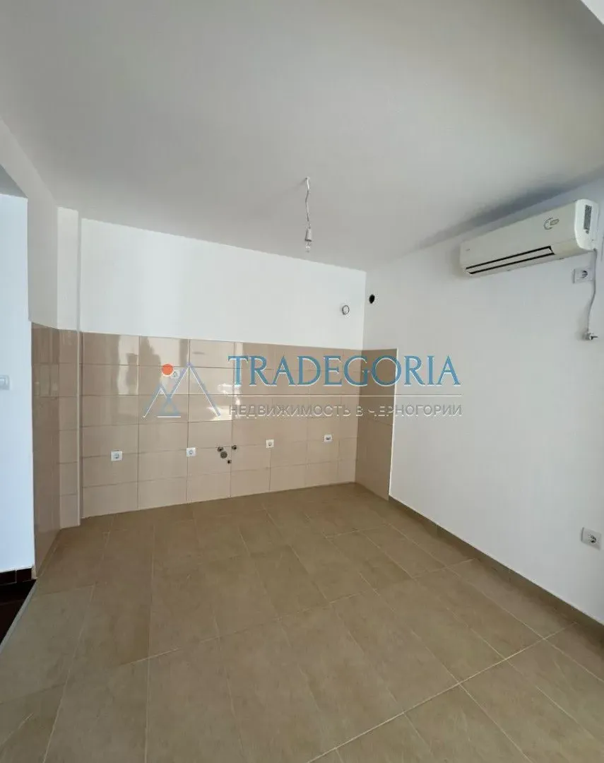 Prodaja, dvosoban stan, 81m², Dobra Voda, Bar