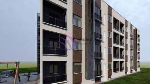 Spoljašnji izgled moderne stambene zgrade sa terasama i zelenom površinom. - image 3