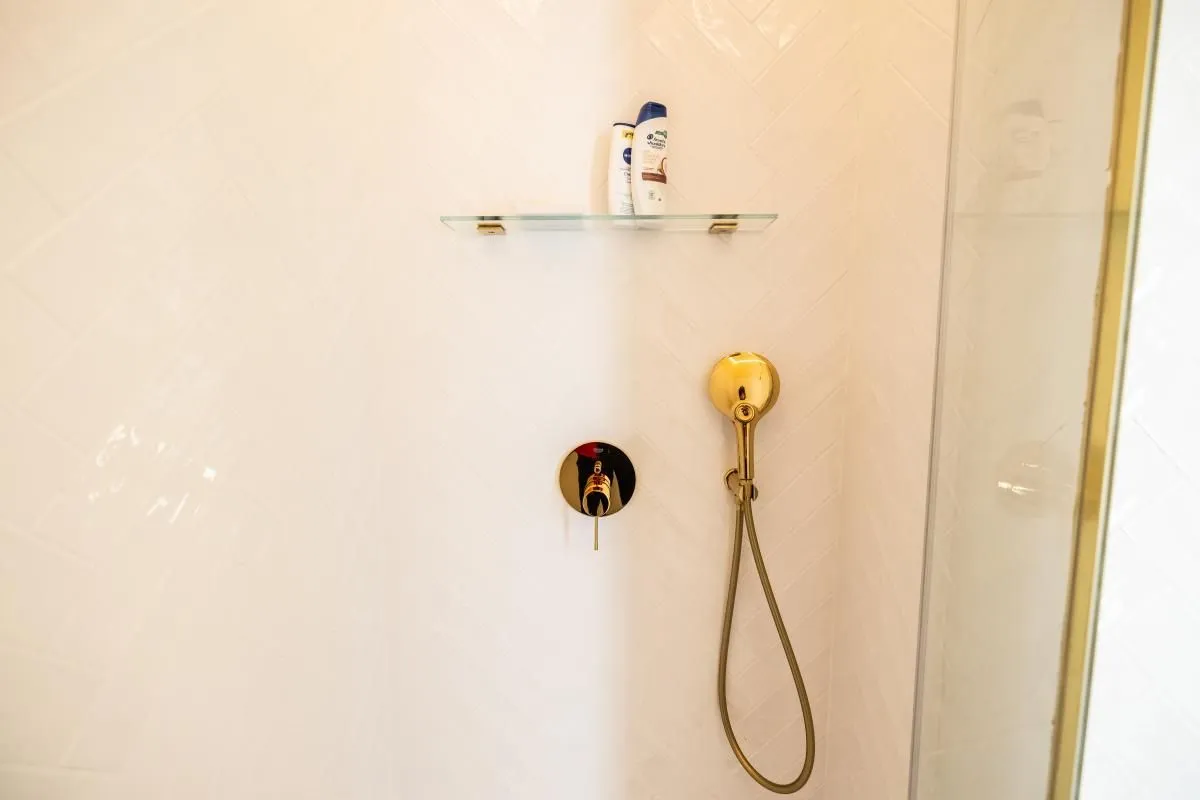 Izdavanje, stan, 131m², Sremska Kamenica, Petrovaradin