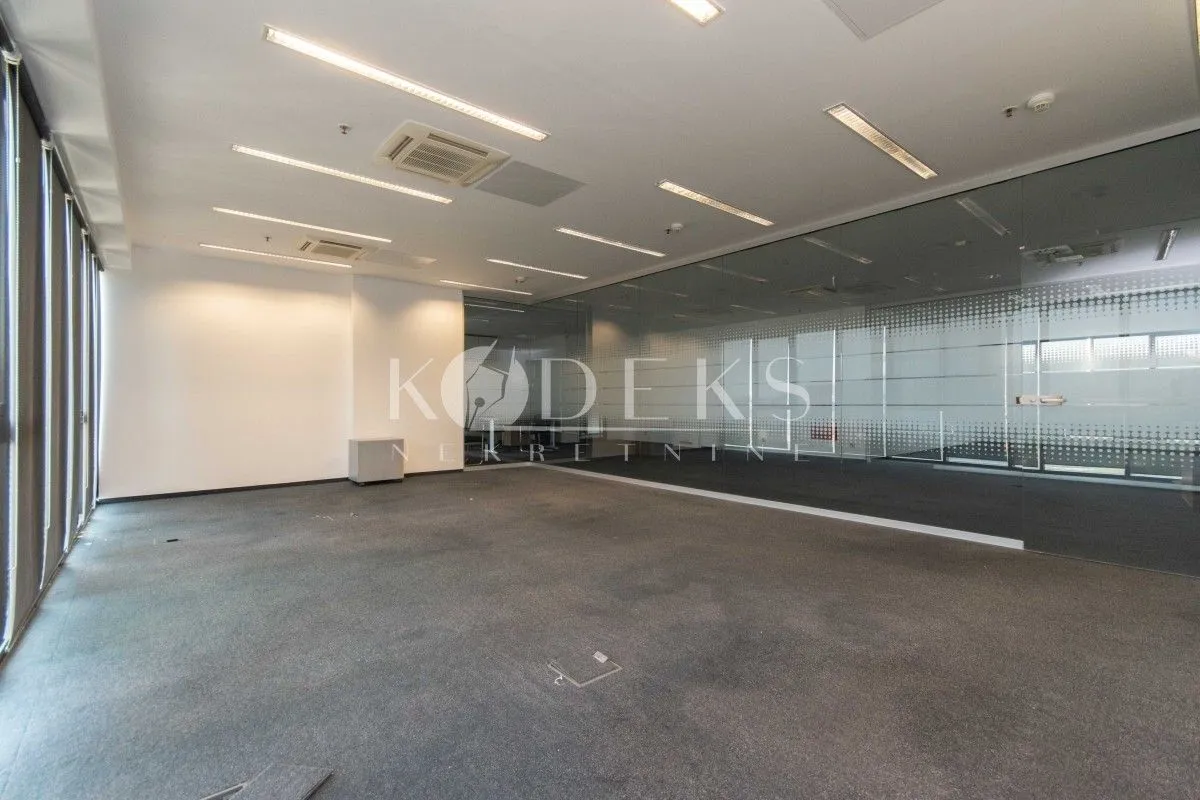 Rent, office space, 318m², Preko Morače, Podgorica