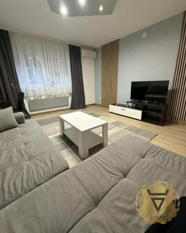Izdavanje, jednosoban stan, 34m², Skadarlija, Beograd