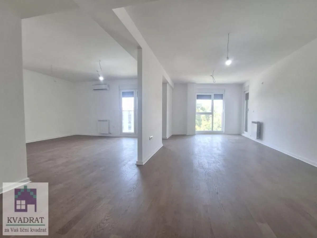 Prodaja, trosoban stan, 113m², Obrenovac, Beograd
