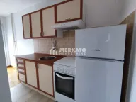 Izdavanje, trosoban stan, 63m², Centar, Zrenjanin - image 4