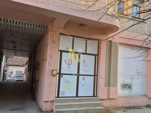 Sale, office space, 108m², Bulevar Oslobodjenja, Novi Sad Sve Podlokacije