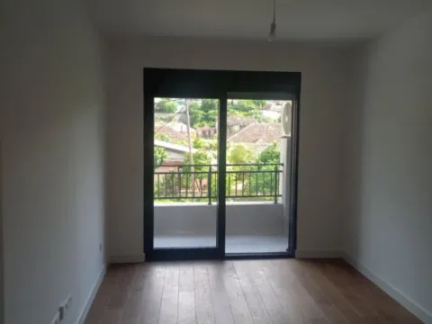 Rent, two bedroom apartment, 68m², Dalmatinska ulica, Podgorica - image 2