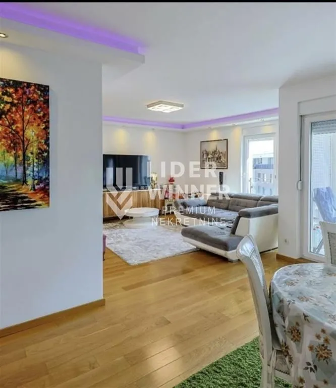 Sale, four bedroom apartment, 91m², Zemun Sve Podlokacije, Beograd