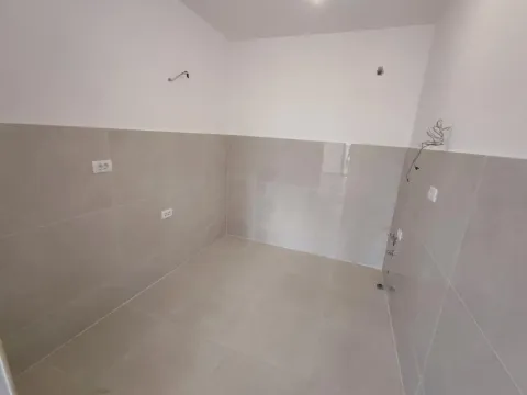 Prodaja, trosoban stan, 113m², Đuraševići, Tivat - image 5