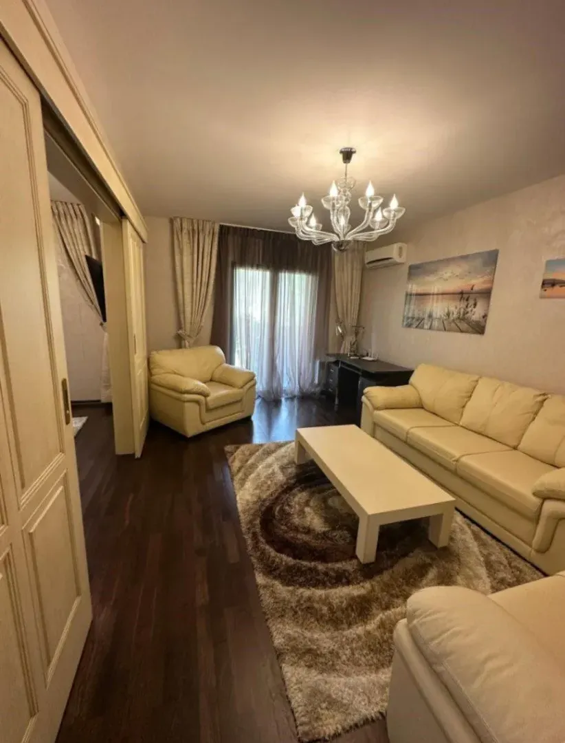 Rent, house, 176m², Lastva Grbaljska, Kotor