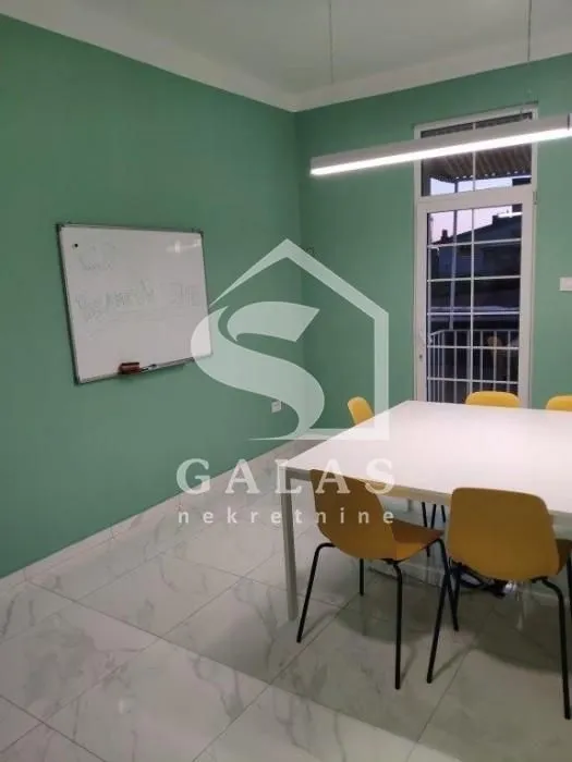 Rent, office space, 120m², Stari Grad, Beograd
