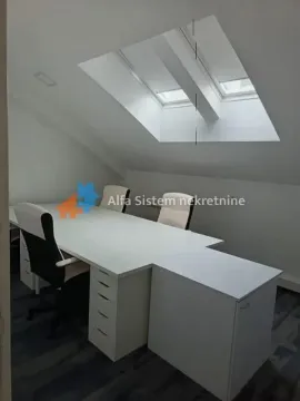 Rent, office space, 155m², Savski Venac, Beograd - image 17