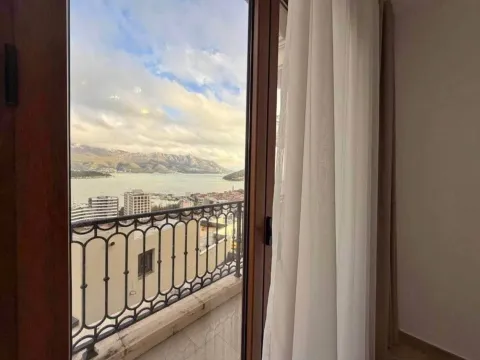 Prodaja, dvosoban stan, 54m², Bečići, Budva - image 2
