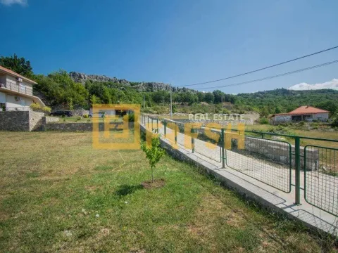 Prodaja, kuća, 220m², Ostalo, Podgorica - image 5