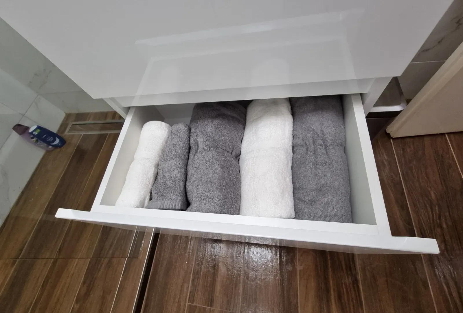 Izdavanje, jednosoban stan, 31m², Grbavica, Novi Sad Sve Podlokacije