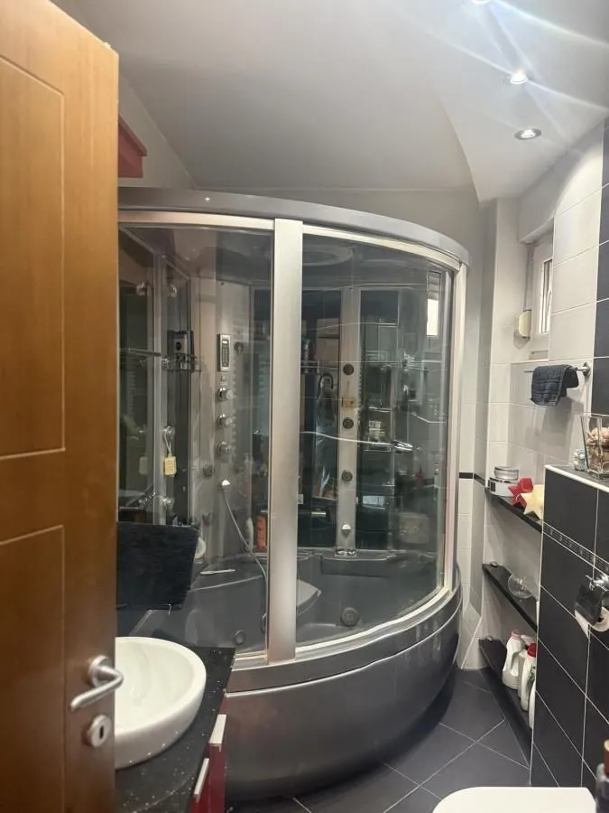 Prodaja, četvorosoban stan, 106m², Grbavica, Novi Sad Sve Podlokacije