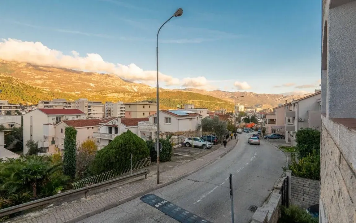 Sale, three bedroom apartment, 102m², Centar, Budva