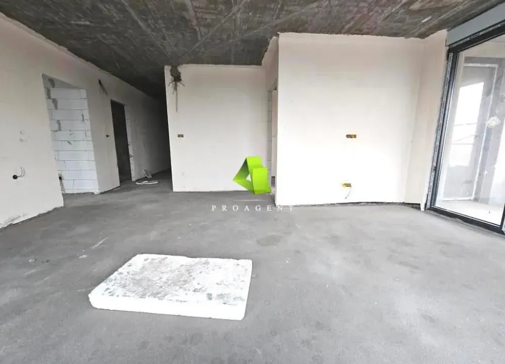 Sale, two bedroom apartment, 72m², Pantelej, Niš