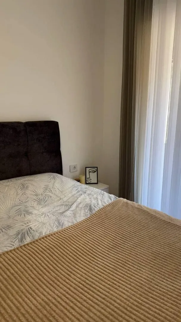 Rent, one bedroom apartment, 45m², Bečići, Budva