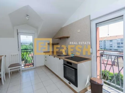 Izdavanje, dvosoban stan, 90m², Krivi Most, Podgorica - image 11