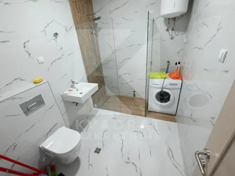 Izdavanje, dvosoban stan, 70m², Zabjelo, Podgorica - image 14